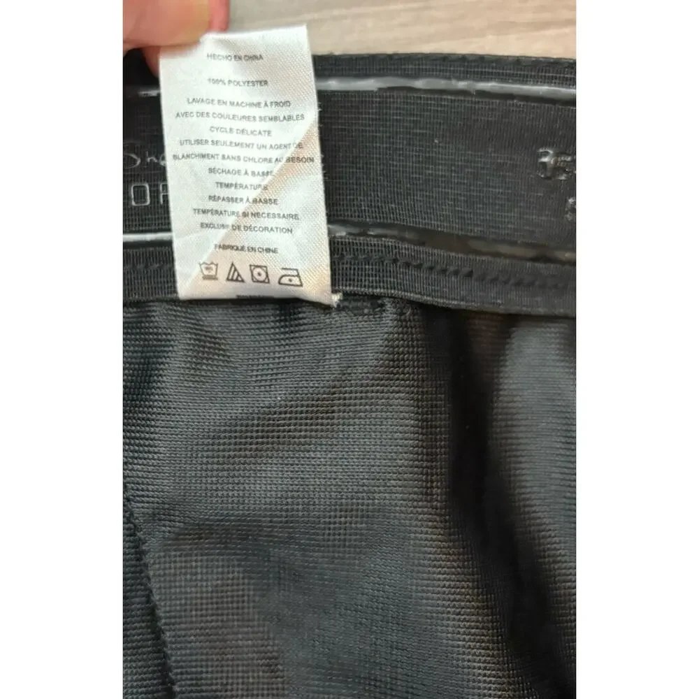 Ben Sherman Black Golf Shorts size 42 Active Strength Breathable-Stain